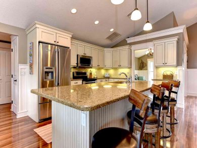 Anna Maria New Vacation Home for Rent Pool Sleeps 10!